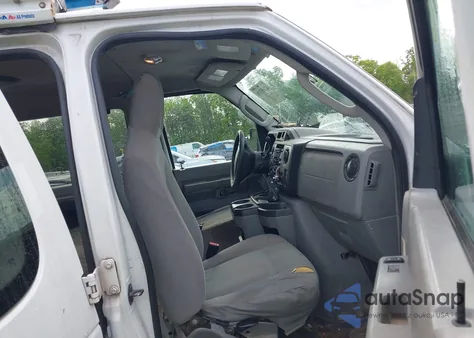 2011 Ford E-350 Super Duty Xlt из США, поврежденный, VIN 1FBNE3BL2BDA68042